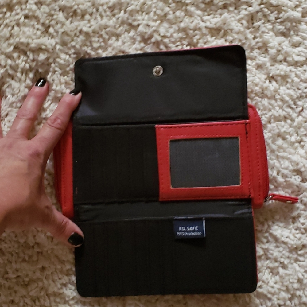 Wallet - Picture 4 of 4